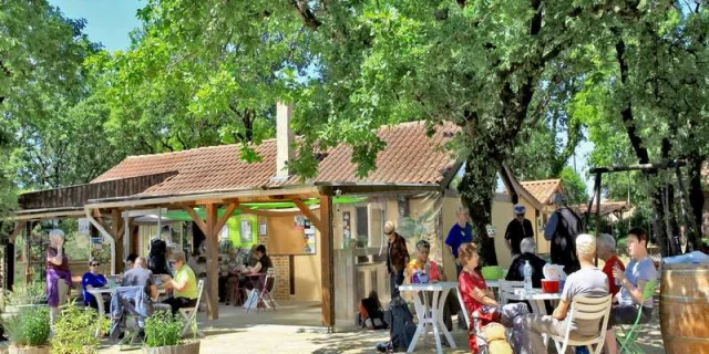 Verhuur Gite Last Minute Dorp Gezelligheid Accueil Bar