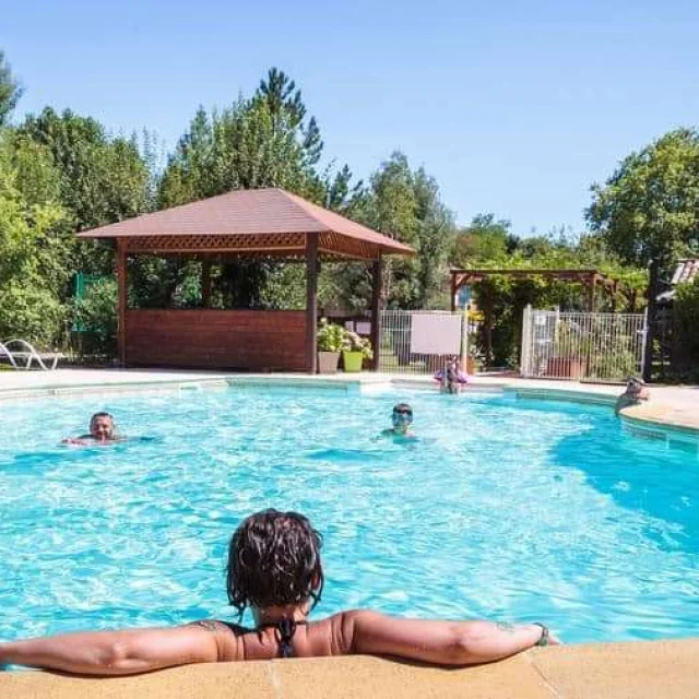 Vermietung Ferienhaus Week End Ostern Vermietung von Ferienwohnungen 02 Ferienhaus mit Swimmingpool