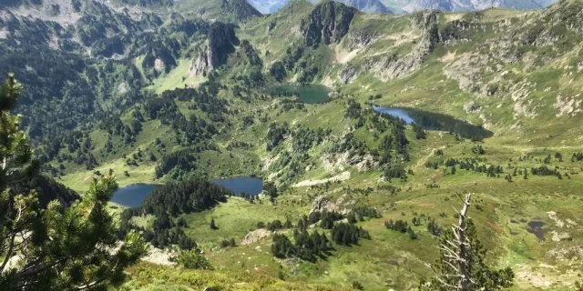 Vermietung Ferienhaus Urlaub Ariege Tourismus Natur Wandern Landschaft Gebirge02 Reduite 1