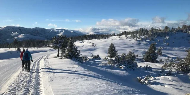 Vermietung Ferienhaus Urlaub Ariege Tourismus Wintersport Schnee Balade Rando Reduite
