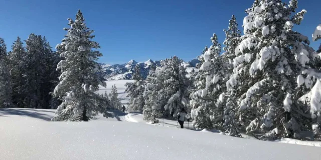 Vermietung Ferienhaus Urlaub Ariege Tourismus Wintersport Schnee Balade Rando Paysage05 Reduite