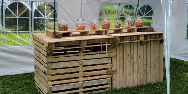 Vermietung Ferienhaus Gruppe Empfang Cousinade Saal Und Küche 07 Zeltplatz