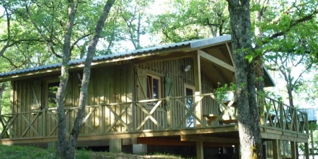 Atypische Unterkunft Ausgefallene Vermietung Holzchalet Natur Ardeche