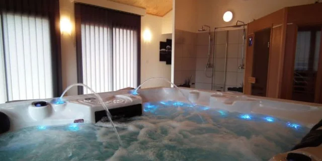 Atypisches Ferienhaus Ausgefallen Vermietung Spa Private Jacuzzi 22