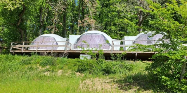 Vermietung Atypisches Ferienhaus Dome Bulle 22 Villagedegites Domainedemassoulac 10 Vermietung Ausgefallene Unterkunft Hütte Dome 03