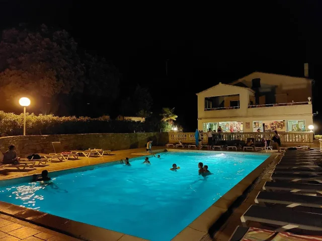 Feriendörfer Fontinelle Ardeche 5 Swimmingpool 08