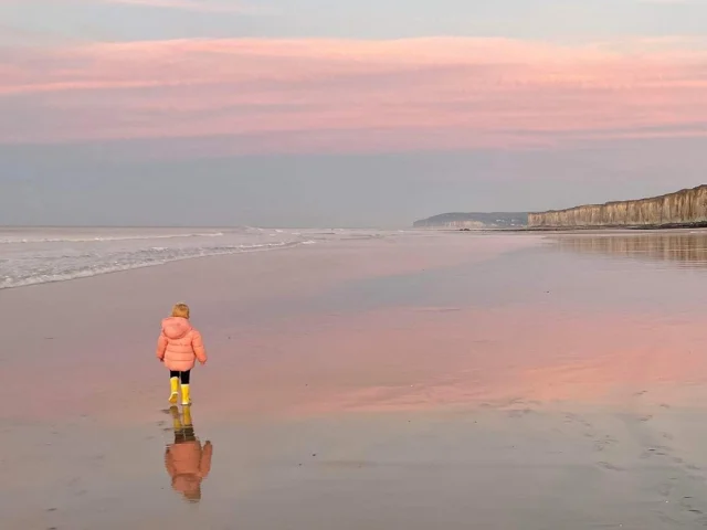 Normandie Seine Maritime Tourismus Strand Kind