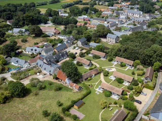 Feriendorf Pre Marin 00 Luftblick am Meer