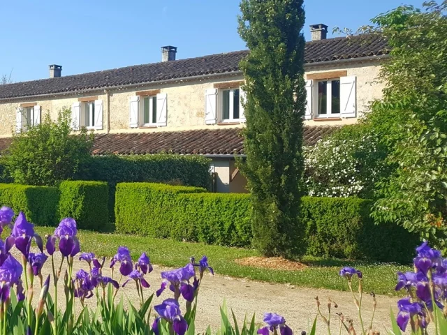 Location Vacances Gers Village De Gites Domaine De La Brette