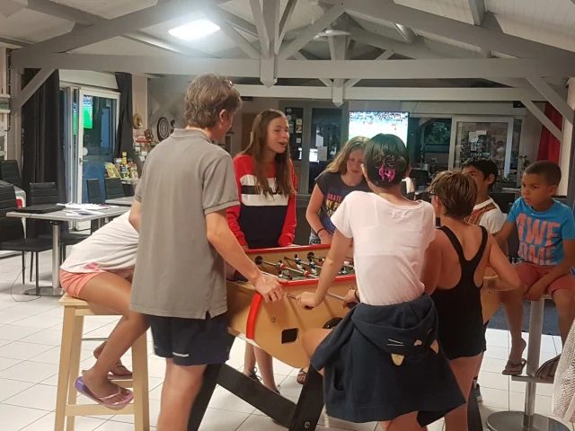 Vilagedegites Ventoulines Kinder Spiele Kicker Teenager Reduite