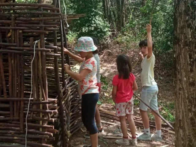 Vilagedegites Ventoulines Kinder Spiele Hütte 5 4.