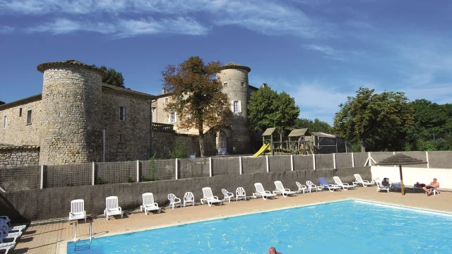 Location Gite Ardeche Chambre Hotes Gites Chateau De Chaussy