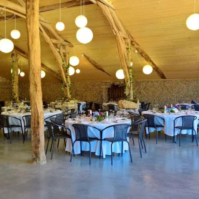 Location Gite Mariage Salle Restauration Fete Mariage Domaine Village De Gites
